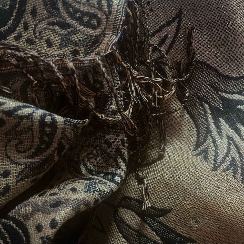 Fall/Winter Black/Gray Metallic Accented Shawl